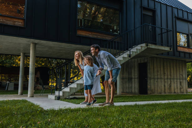 istock They are one close family 1288421421