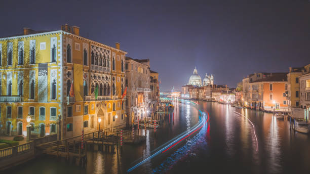 istock The Grand Canal at Night 1288426024