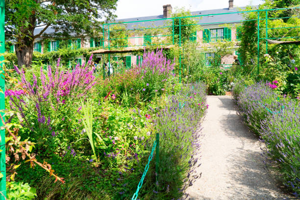 istock Gverny green garden gallery 1288471518