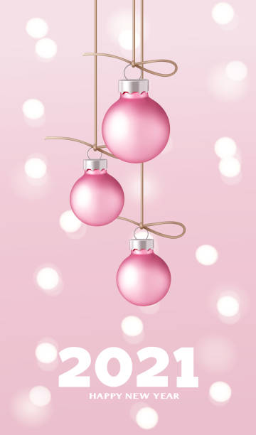 ozdobne różowe kulki bożonarodzeniowe z liną i szczęśliwym tekstem nowy rok 2021 na różowym tle z girlandami. dekoracja noworoczna. - pink christmas christmas ornament sphere stock illustrations