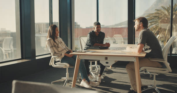 istock Meeting to put new plans in motion 1288551484