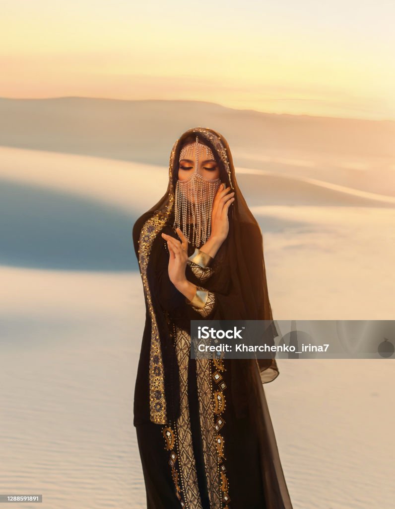 Beautiful Mysterious Arab Woman Queen In Black Muslim Dress Head ...