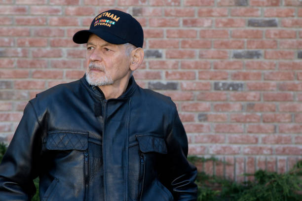 istock Vietnam Veteran outdoors looking away 1288652341