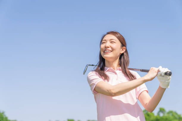 istock asian woman who golfs 1288733032
