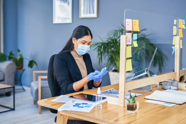 istock Equipping herself well to prevent the spread of germs 1288784834