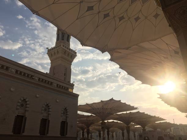 istock Dusk in the Mecca sky 1288798407