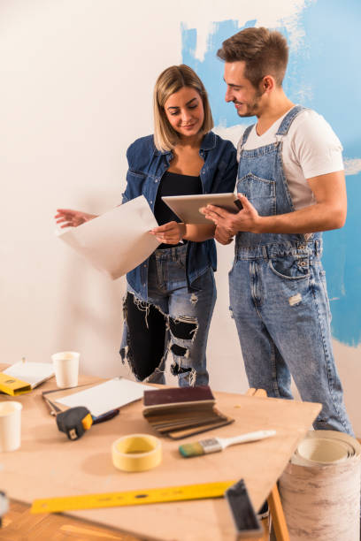 istock Deciding on home improvements and making further plans 1288798770