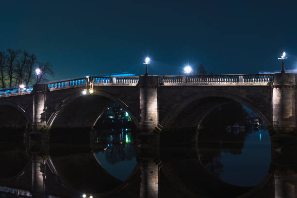 istock Richmond River Thames Bridge in the night 1288850406