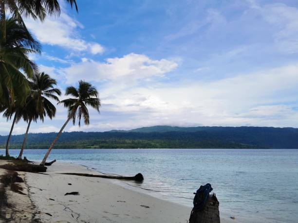 istock Kaniungan Beach - Berau, East Kalimantan 1288967205