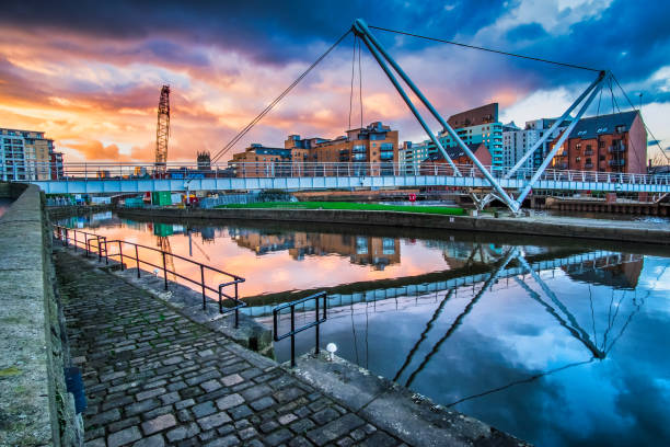 istock Knight's Way bridge spanning River Aire, Leeds, West Yorkshire, England, Britain 1289009404