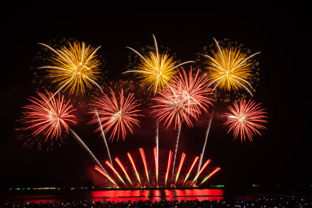 istock PATTAYA FIREWORKS FESTIVAL 1289021203