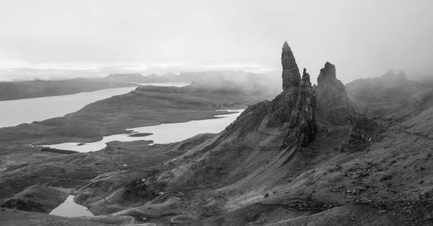 istock Old Man Of Storr 1289023846
