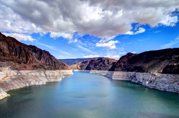 detalhes da represa hoover e do reservatório na fronteira do arizona e nevada - rio colorado - fotografias e filmes do acervo