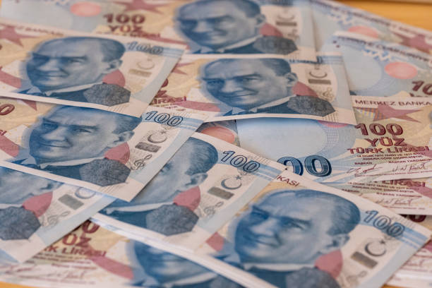 istock Close up 100 Turkish Liras. 1289027182