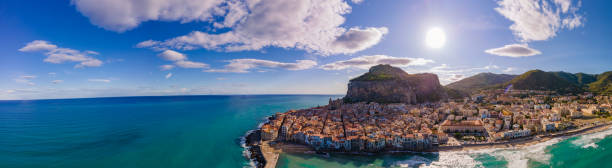 Cefalu, medieval village of Sicily island, Province of Palermo, Italy Cefalu, the medieval village of Sicily island, Province of Palermo, Italy Sicilia cefalu stock pictures, royalty-free photos & images