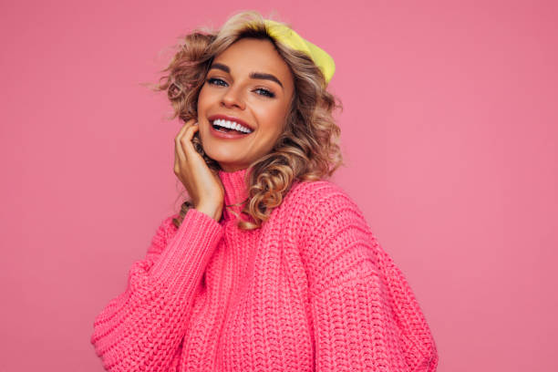 istock Beautiful smiling woman 1289070008