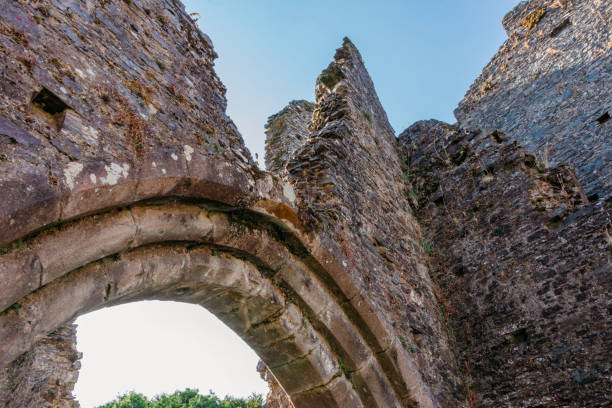 istock parts of The inner chambers at Restormel Castle 1289070426