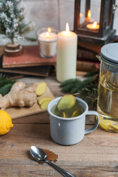 té de jengibre caliente - ginger tea cup cold and flu tea fotografías e imágenes de stock