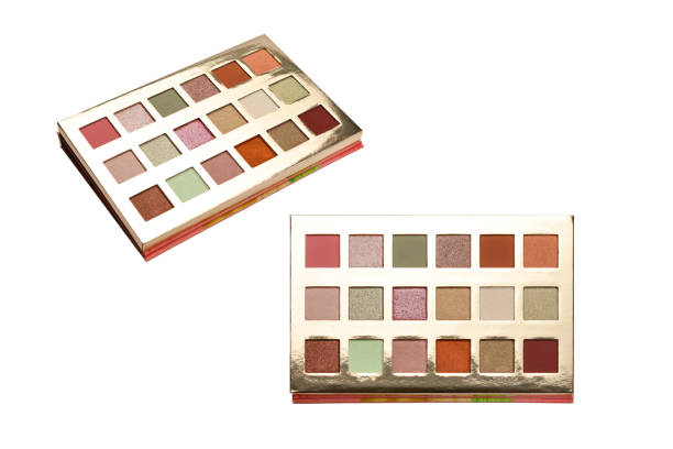 istock Eye shadow palette isolated on white background. Copy space. 1289078424