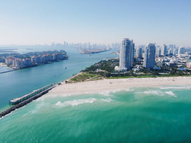 istock Drone aerial of South Pointe, Miami Beach 1289091548
