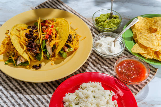 istock Mexican Chicken Tacos Toppings 1289236176