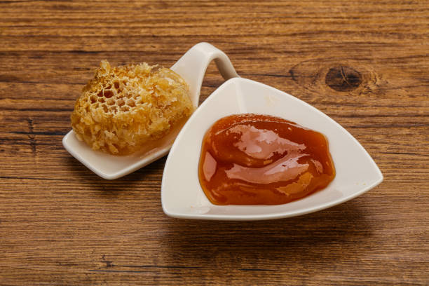 istock Natural honey in the bowl 1289240025
