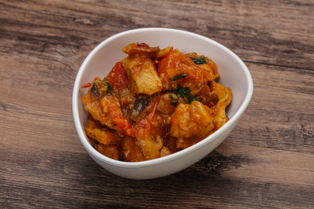 istock Chicken with oyster sauce and vegetables 1289241112