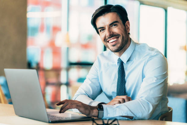istock Businessman working in office 1289274518