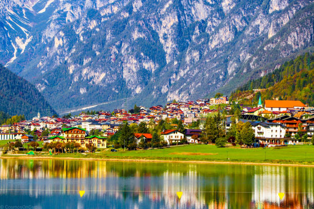 istock Lake Antorno, Dolomites 1289276977