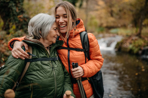 zrelaksuj się i weź głęboki oddech - granddaughter feelings behavior family zdjęcia i obrazy z banku zdjęć