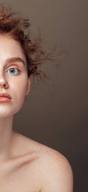 istock Beautiful redhead girl 1289338051