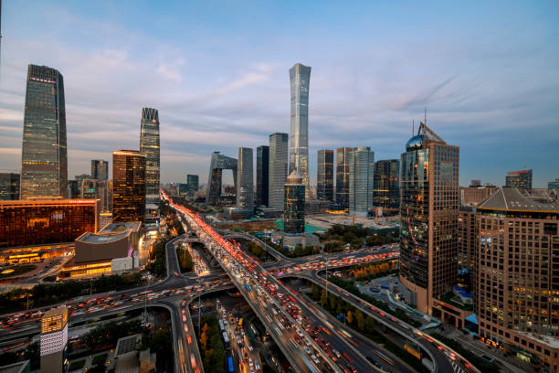 北京中央商務區建築天際線夜景，北京中國城市景觀 - 北京 圖片 個照片及圖片檔