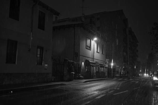 istock winter scene in city morning 1289351157