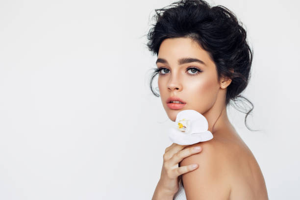 istock Beautiful girl 1289364116