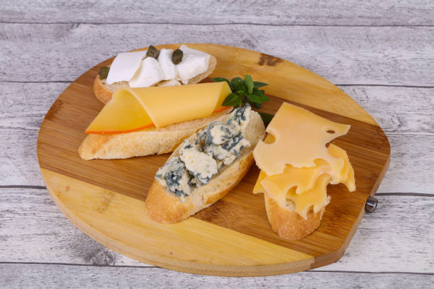 Bruschetta with various cheeses