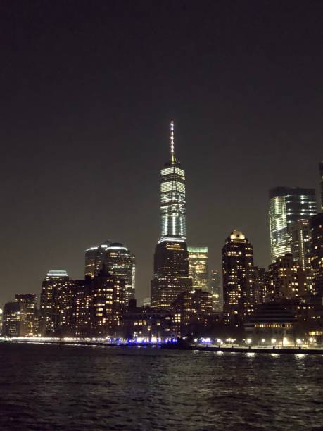 뉴욕시 - skyscraper low angle view new york city night 뉴스 사진 이미지
