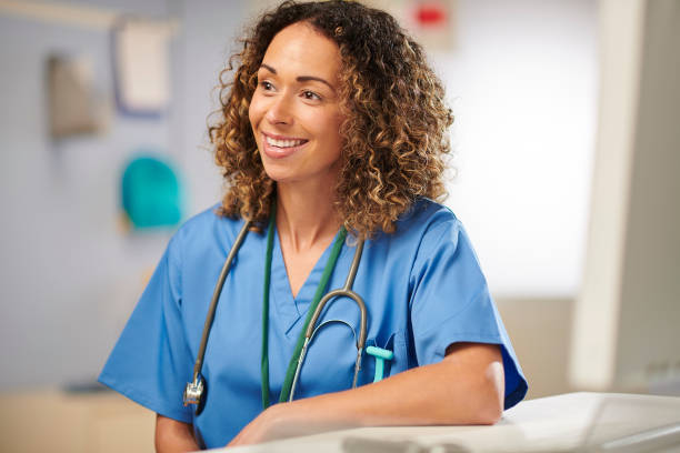 istock happy ward doctor chatting 1289387027