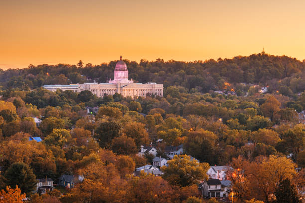 istock Frankfort, Kentucky, USA 1289411998