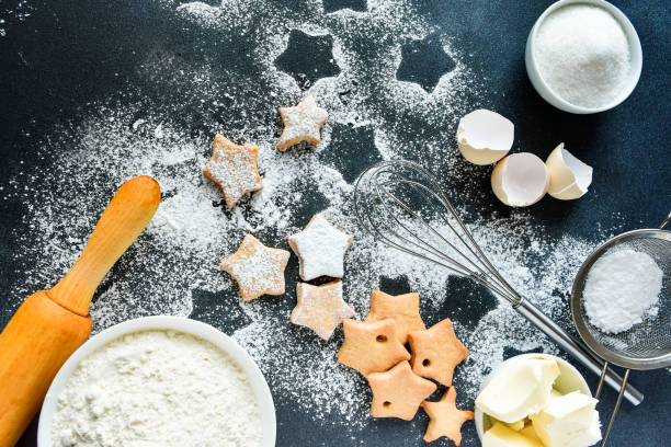 istock Christmas star shape cookies 1289415765