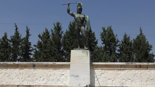 Monument to Leonid I and 300 Spartans in Thermopylae in Greece