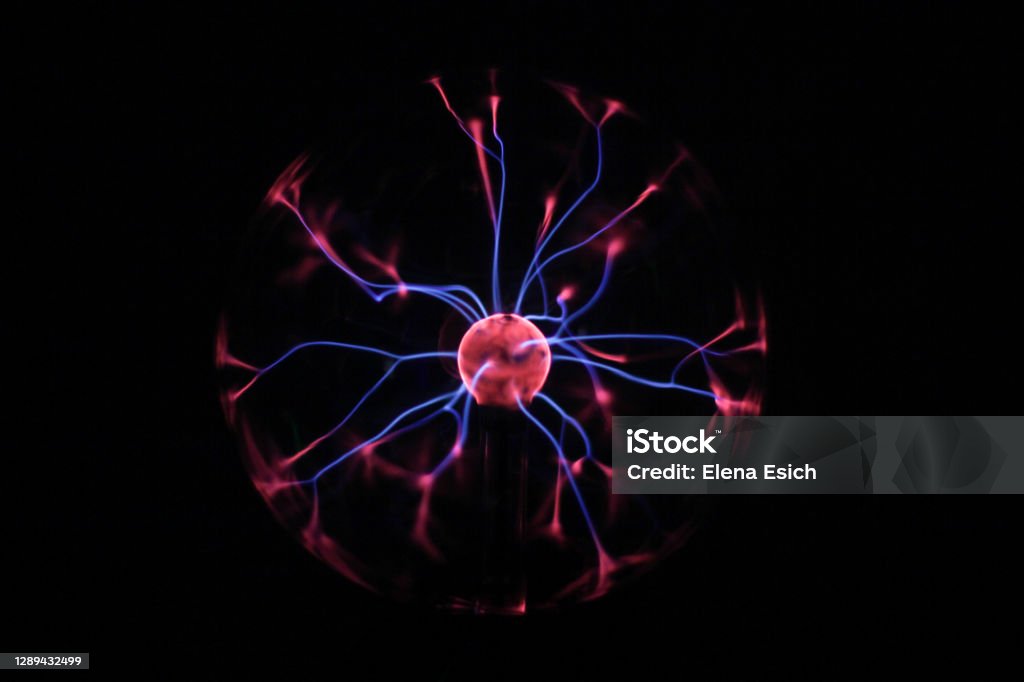 Køb barmhjertighed september Highvoltage Arc At Coil Of Tesla Plasma Lamp Abstract Concept Of Electric  Power Stock Photo - Download Image Now - iStock