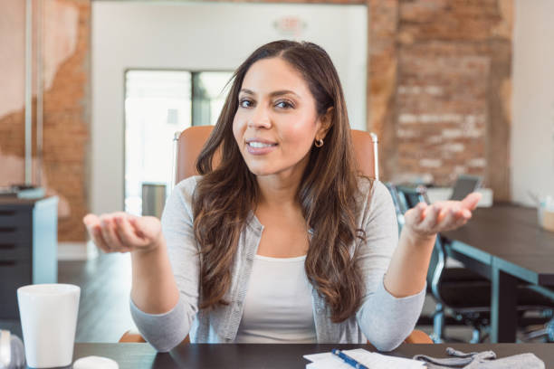istock Female influencer addresses audience 1289433113