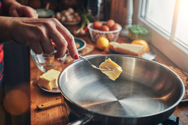 istock Egg Omelet with Tomatoes and Red Onions For Breakfast 1289436868