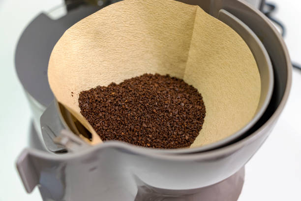 Paper filter and coffee powder set in the coffee maker