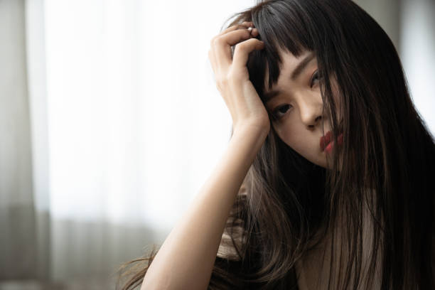 istock Worried woman 1289508932