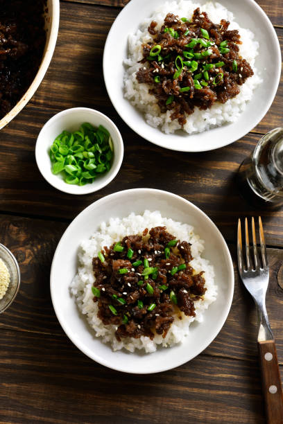 istock Korean ground beef and rice bowls 1289531528