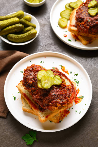 istock Nashville style hot chicken 1289532894