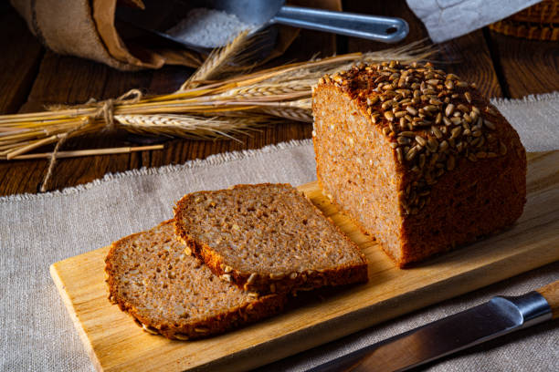 istock Moist wholemeal bread, crushed or ground whole grain 1289551075