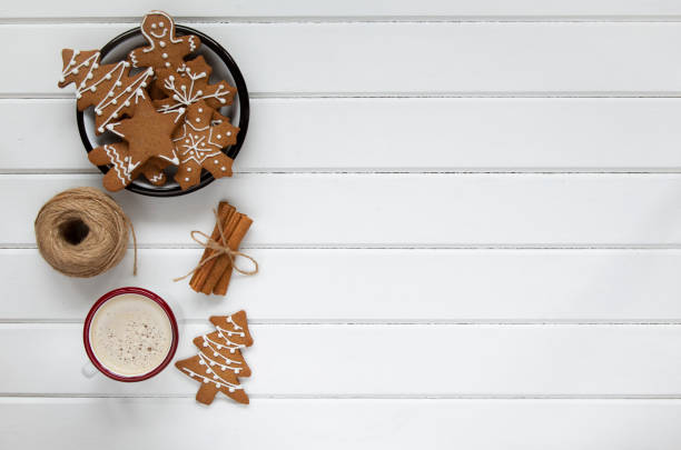 istock Christmas coffee and gingerbread cookies 1289583790