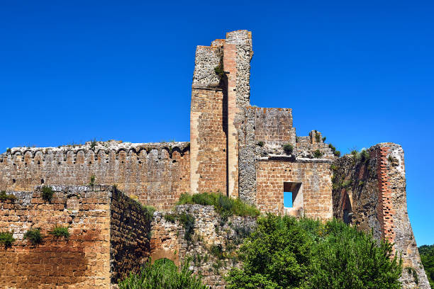 istock Stone ruins of an ancient castle 1289591491
